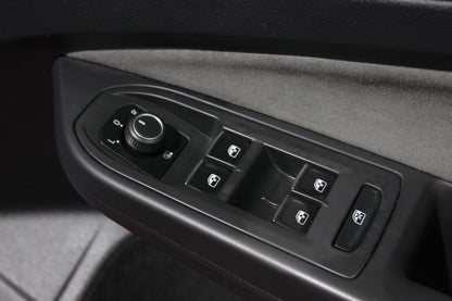 Volkswagen Golf 1.5 eTSI 150 R-Line 5dr DSG