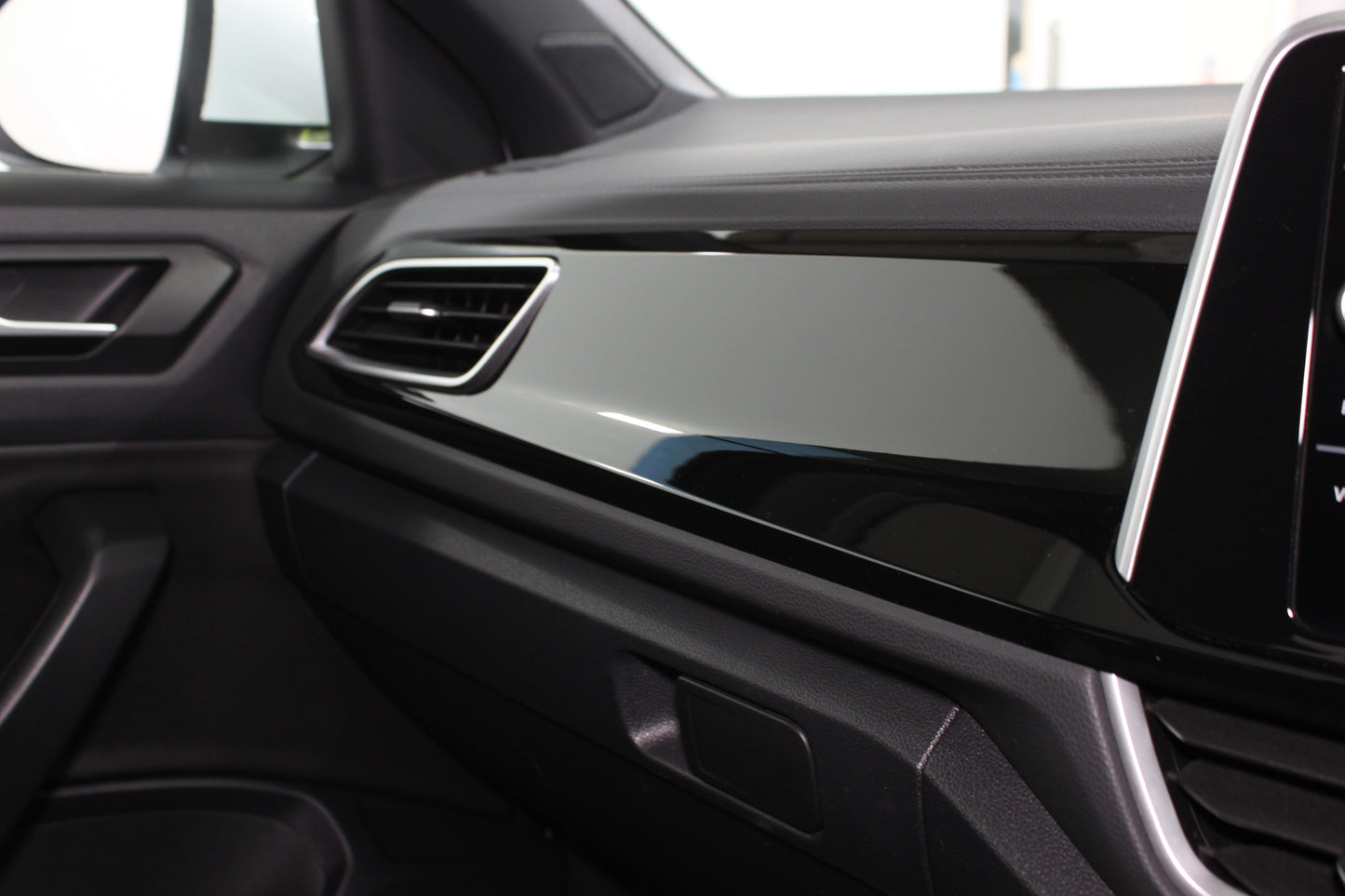 Volkswagen T-Roc 1.5 TSI R-Line 5dr DSG