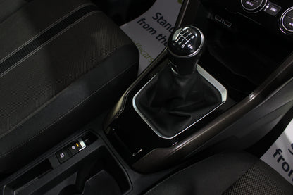 Volkswagen T-ROC 2.0 TDI SE 5dr