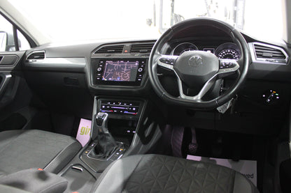 Volkswagen Tiguan  1.5 TSI Life 5dr