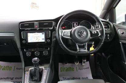 Volkswagen Golf 2.0 TDI R-Line 5dr