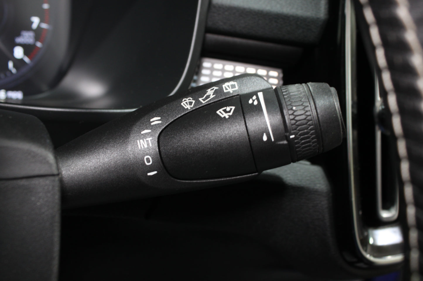 Volvo XC40 1.5 T3 [163] R DESIGN