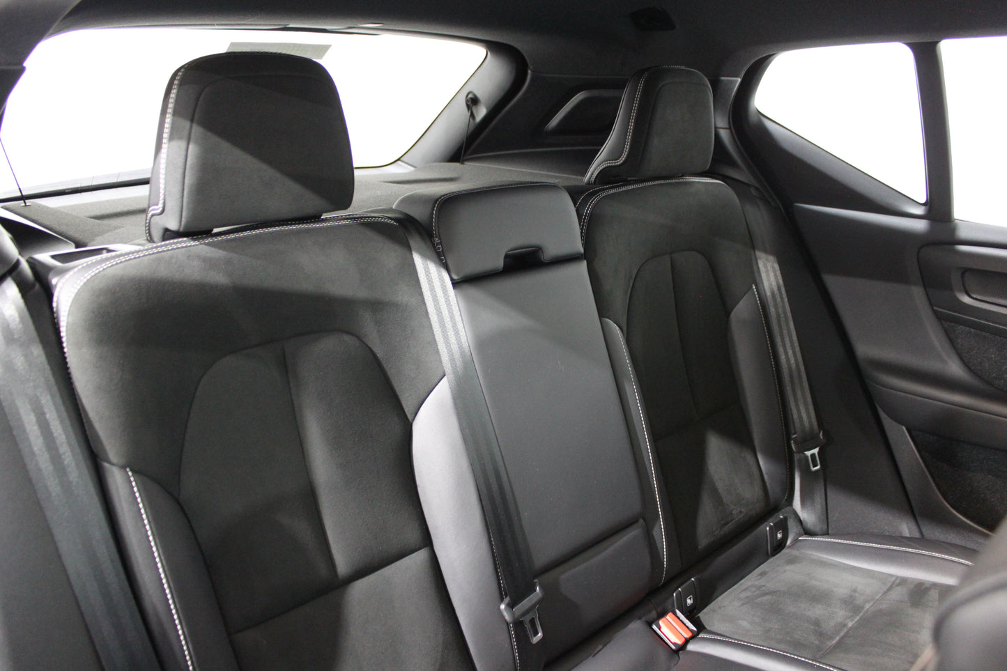 Volvo XC40 1.5 T3 [163] R DESIGN