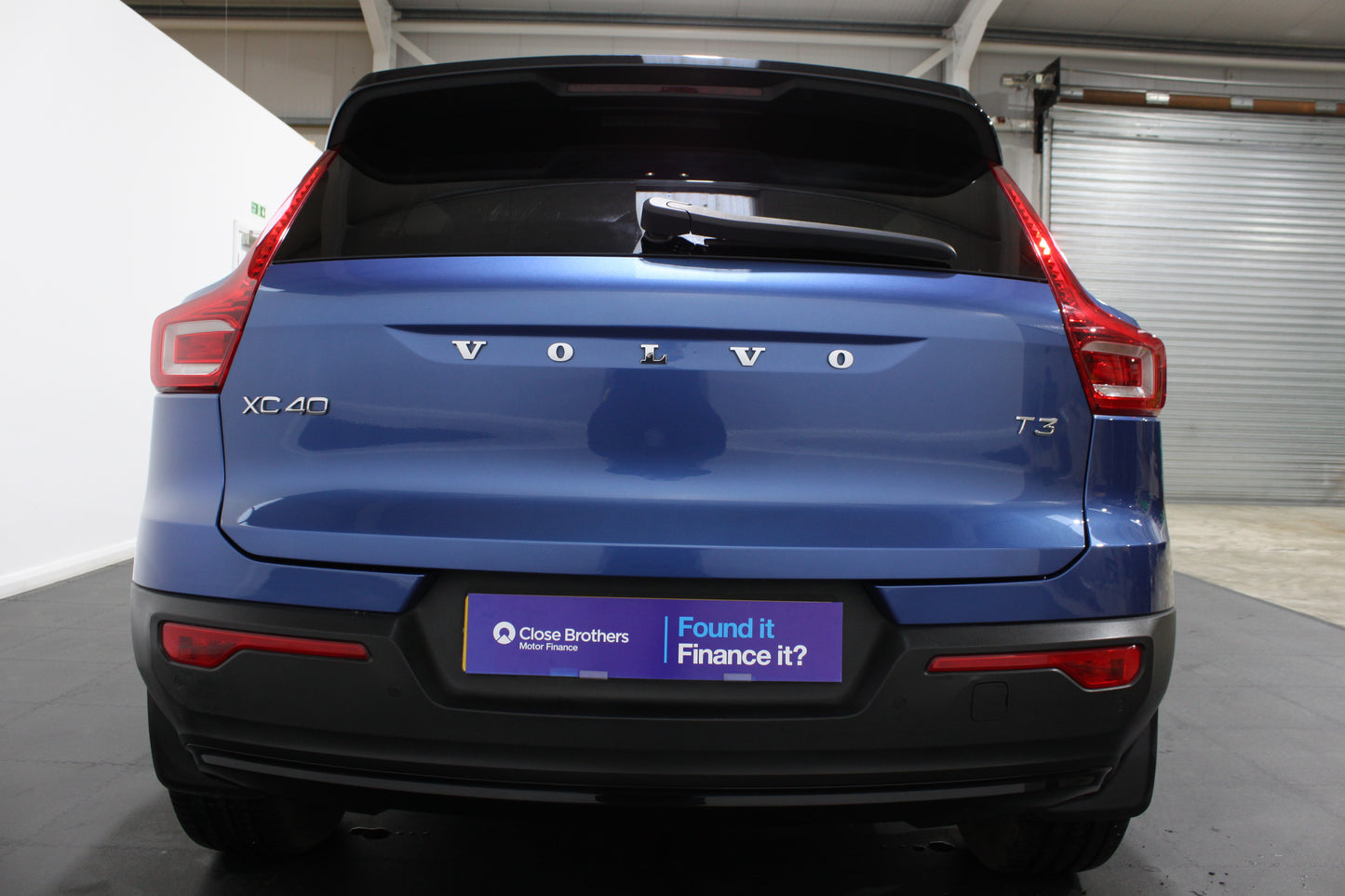 Volvo XC40 1.5 T3 [163] R DESIGN