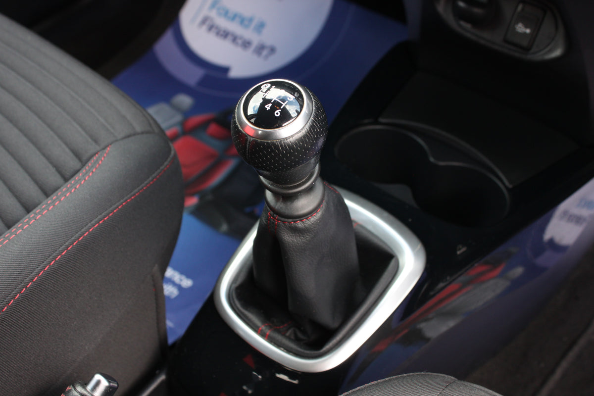 Toyota Yaris 1.33 VVT-i Sport 5dr